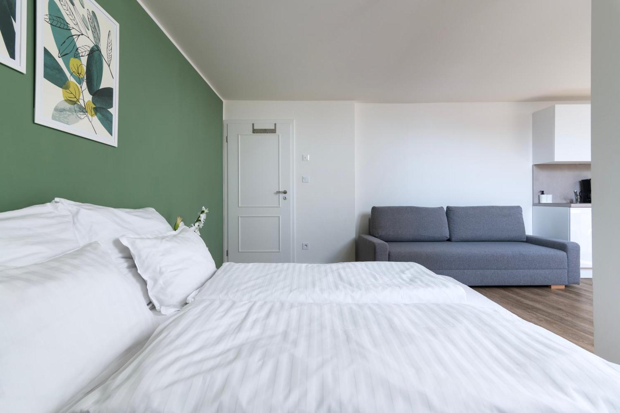 Emerald Apartments Boutique Residence Praga Exterior foto